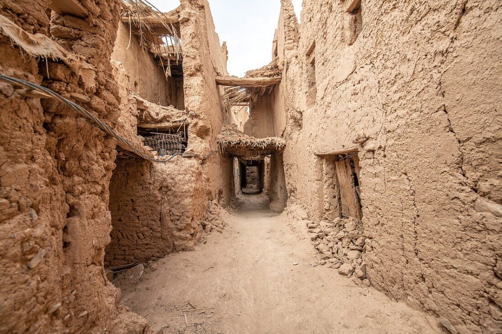Kasbah Om Hanch – Heritage & Desert Gateway